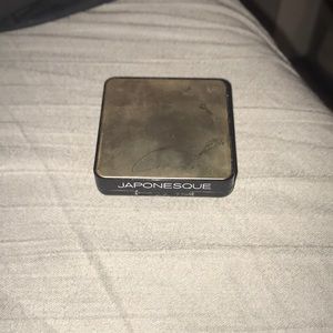 Japonesque champagne collection highlighter